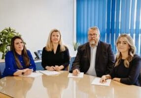 Shelley, Jo, Andrew, & Sophie